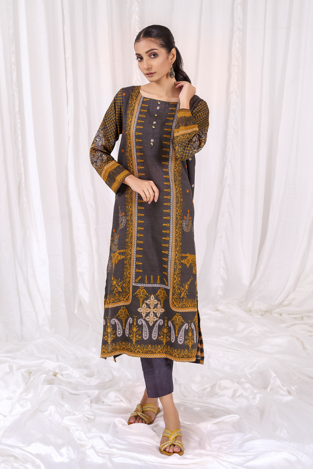 1 PC Unstitched | Printed Khaddar Shirt