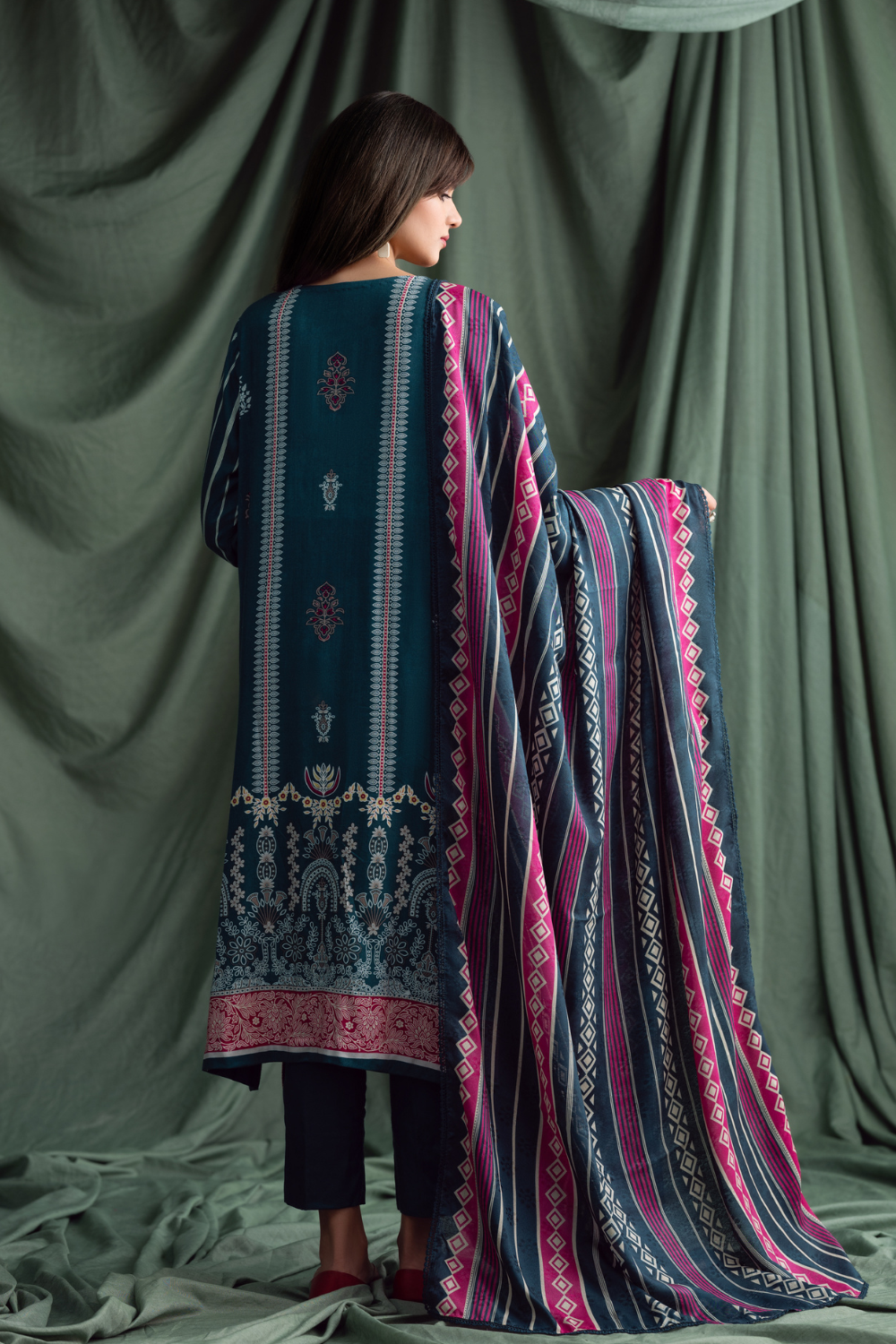 3PC Unstitched | Printed Linen Suit | Jacquard Dupatta