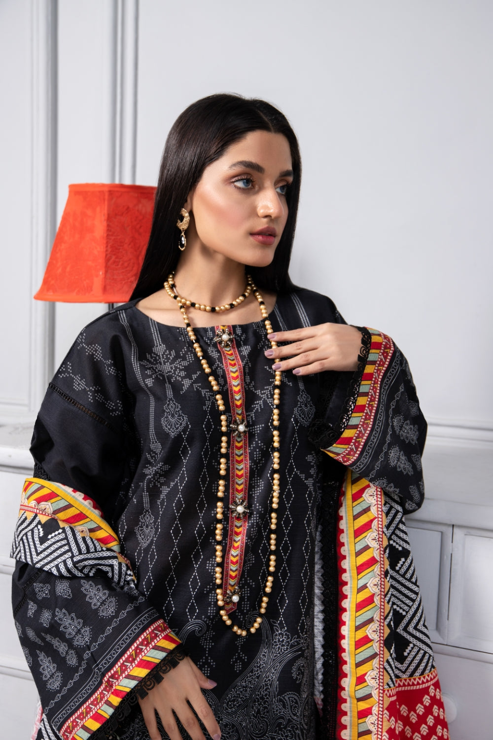 DGK-MONOCHROME OBSESSION