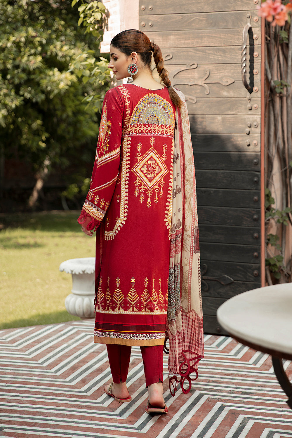 FW-NZ03-Zaib-un-Nissa