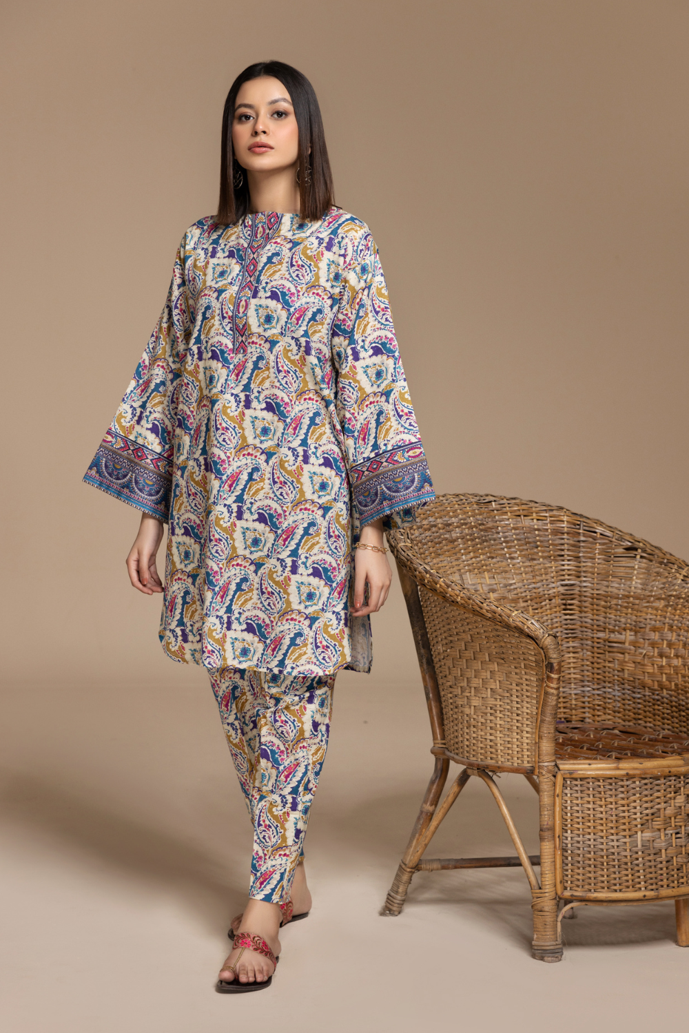 2 PC Stitched | Khaddar Printed Shirt + Trouser