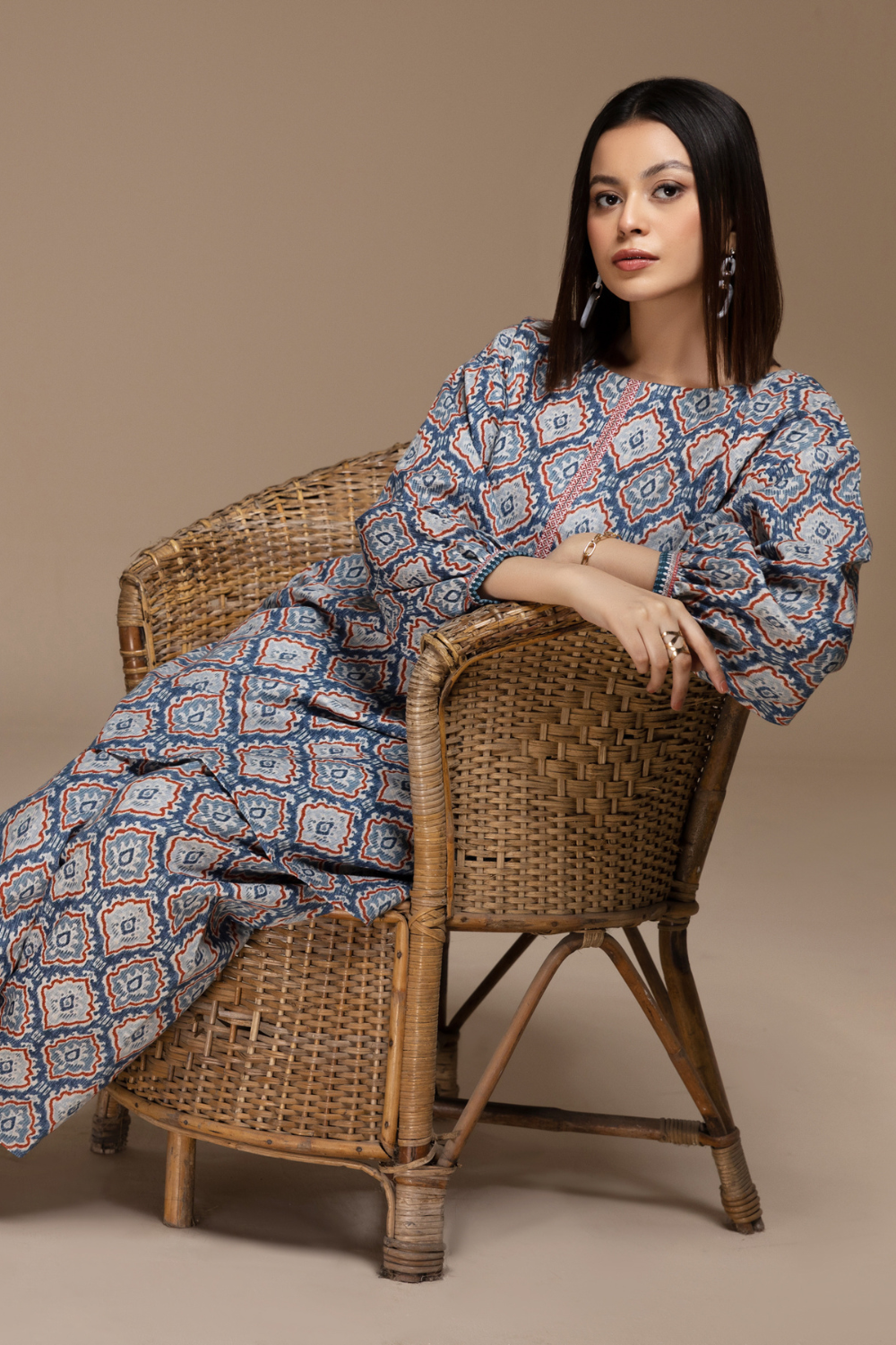 2  PC Stitched |Digital Printed Khaddar Shirt + Shalwar