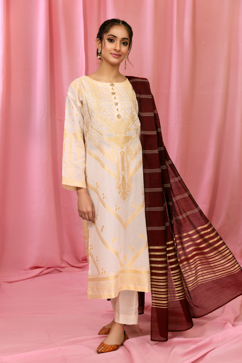 3 PC Stitched | Embroidered Jacquard Suit