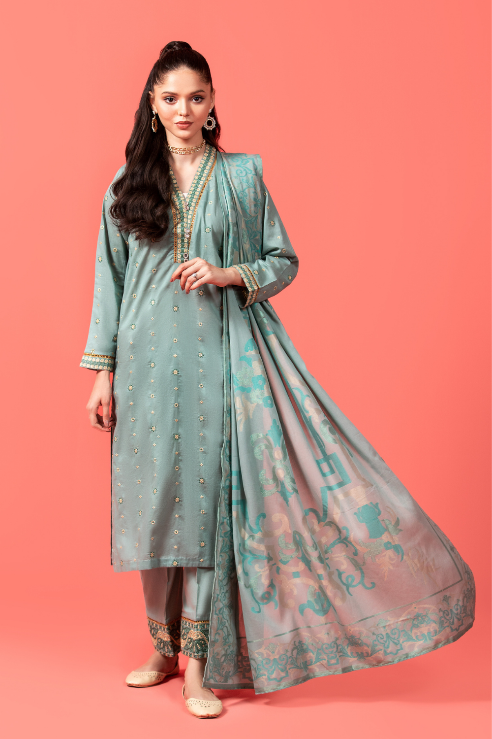 3 PC Stitched | Embroidered Lawn Suit