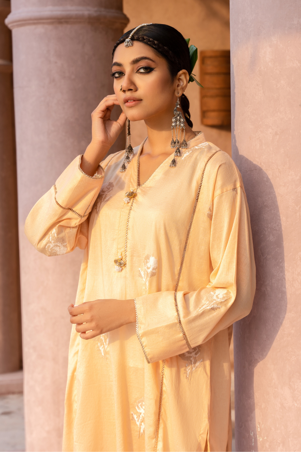 1 PC Unstitched | Embroidered Lawn Shirt