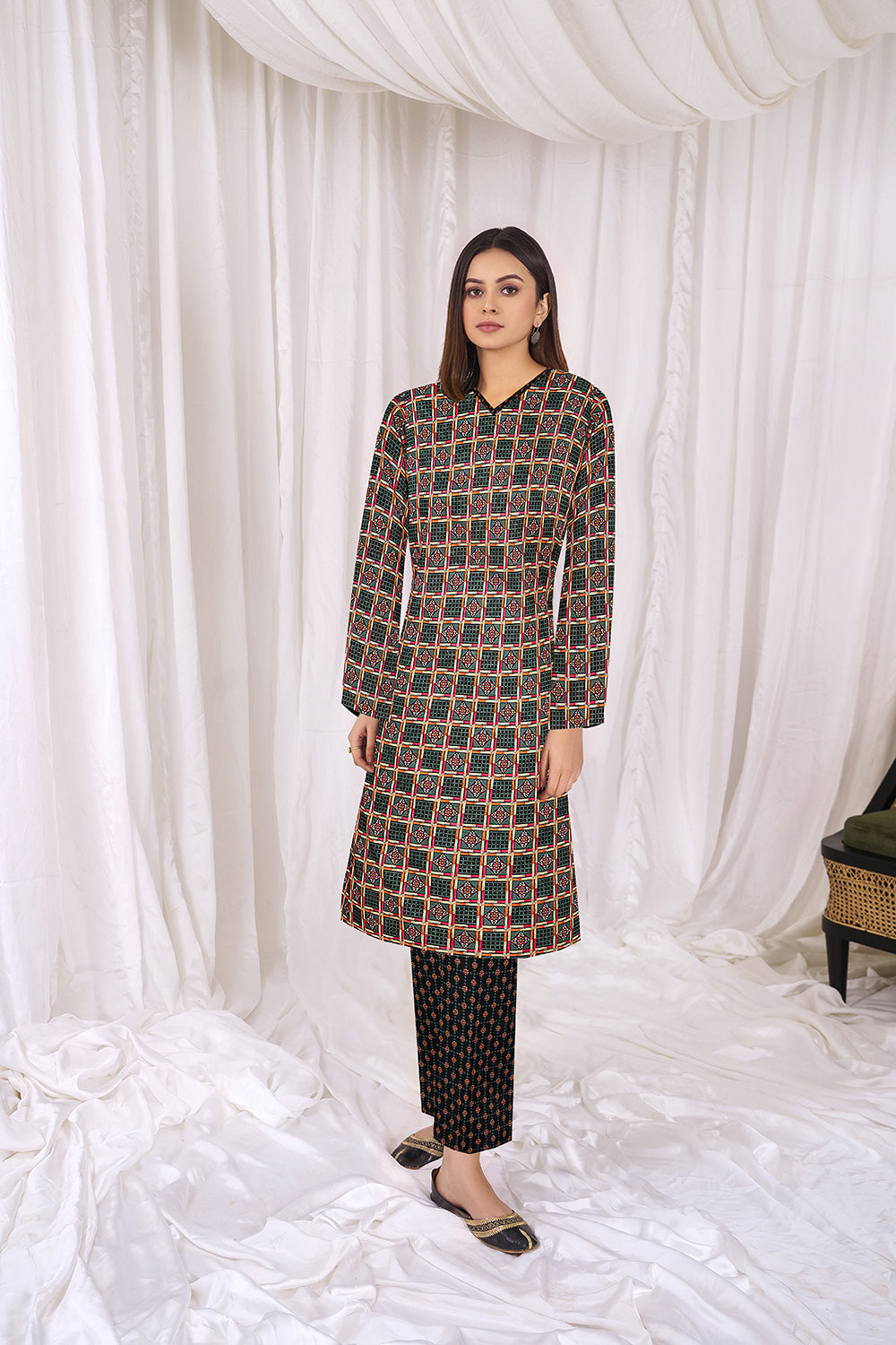 2 PC Unstitched | Printed Lawn Shirt + Trouser