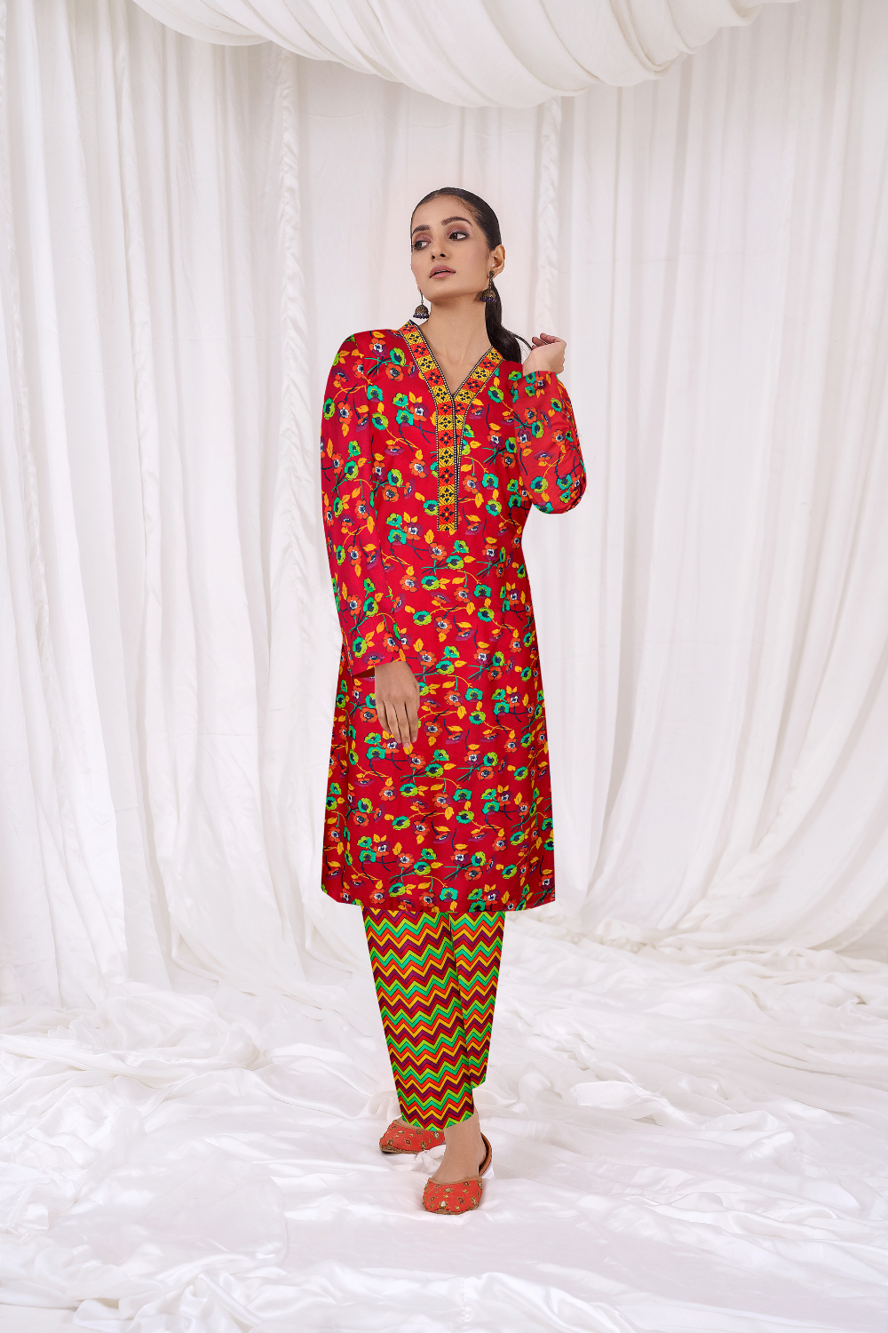 2 PC Unstitched | Printed Lawn Shirt + Trouser