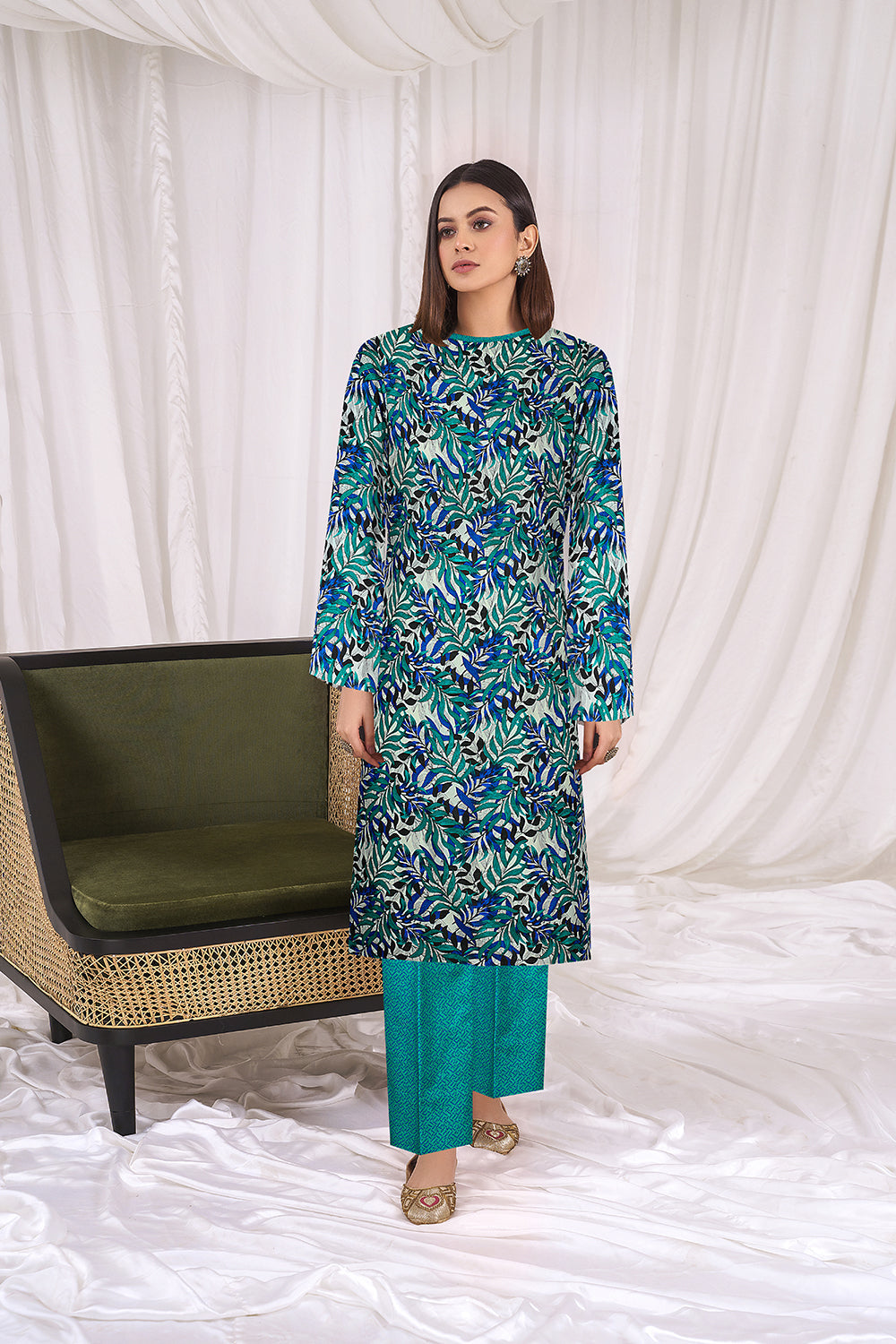 2 PC Unstitched | Printed Lawn Shirt + Trouser
