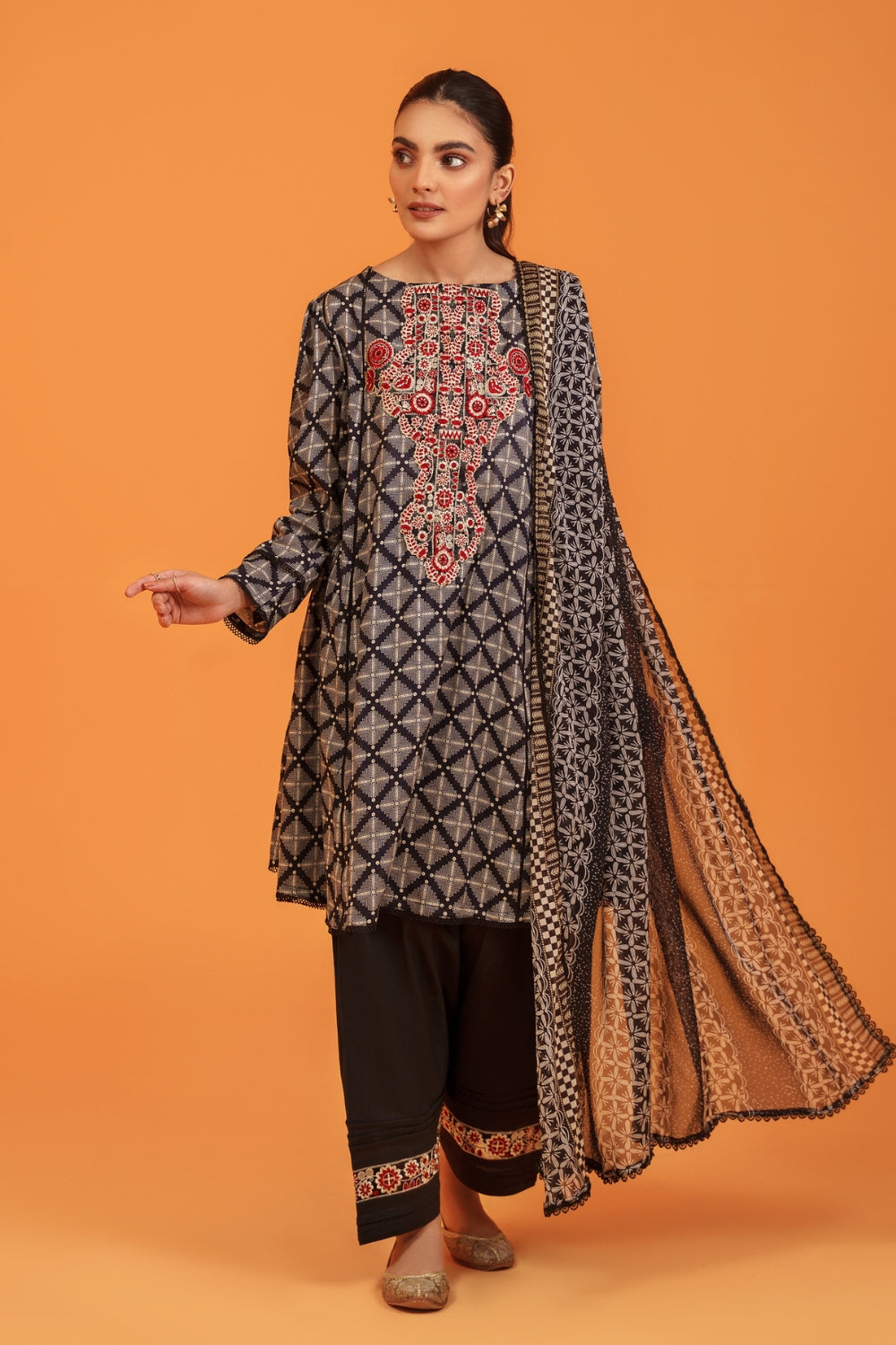 3PC Unstitched | Embroidered Lawn Shirt+ Chiffon Dupatta+Trouser