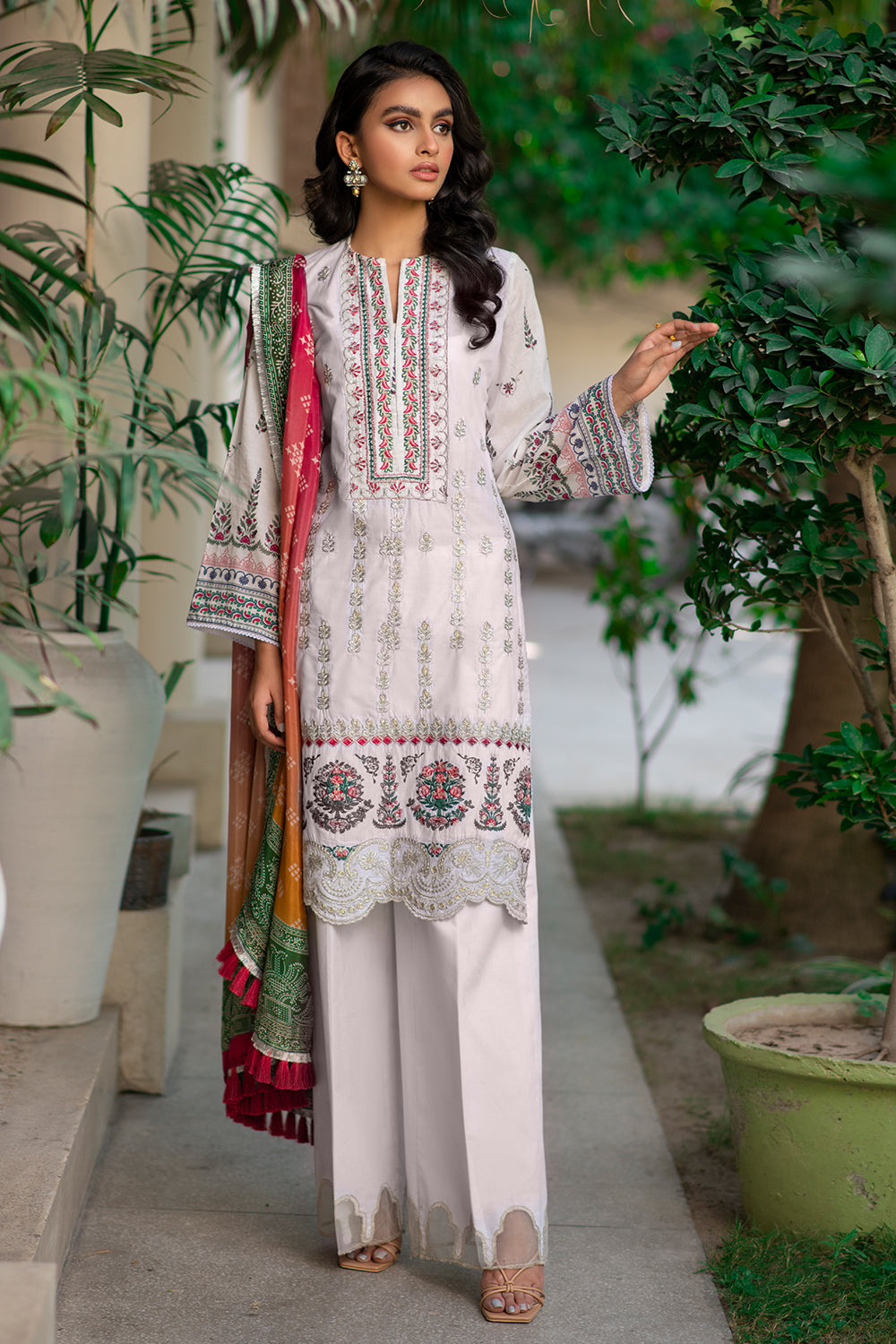 3 PC Unstitched Embroidered Suit