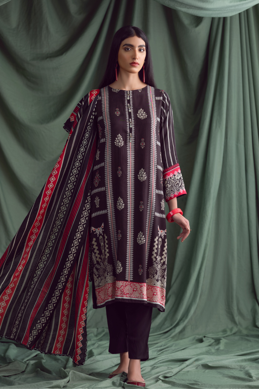 3PC Unstitched | Printed Linen Suit | Jacquard Dupatta